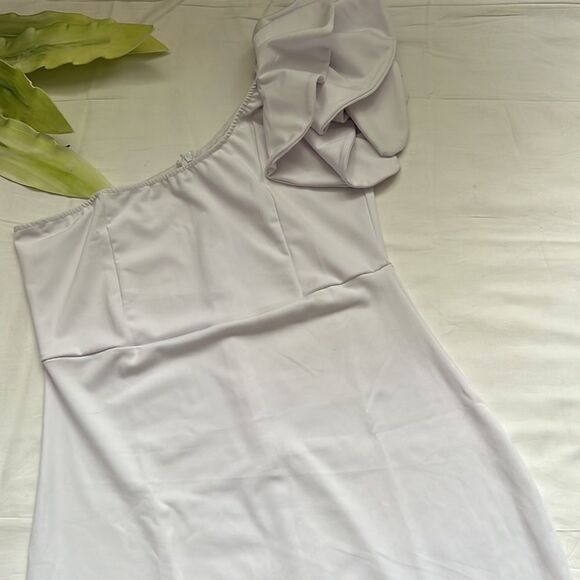 ⭐️mokoru women's sexy ruffle one shoulder sleeveless bodycon midi dress⭐️ - Picture 6 of 9